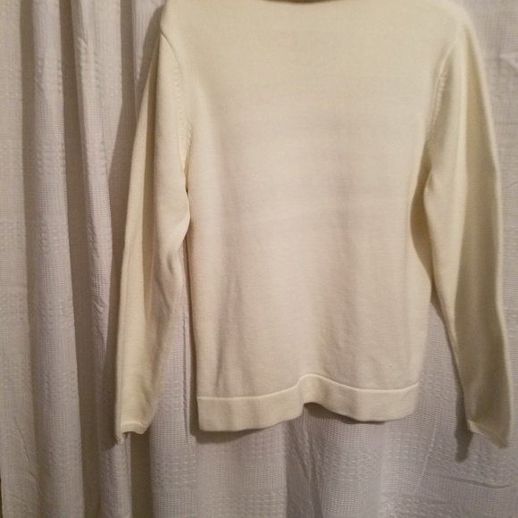 Sweater - Picture 2 of 3